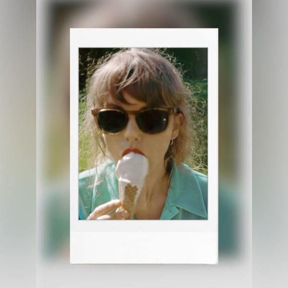 New Romantics Set🗽 - Picture 6 of 7